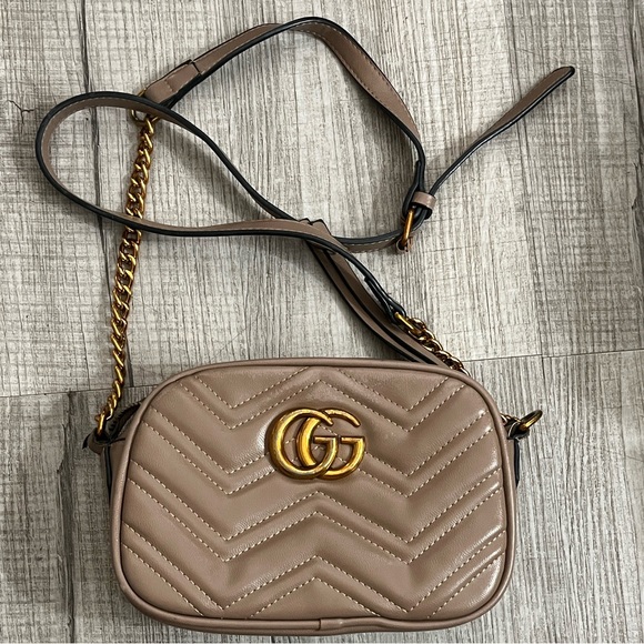 Fashion Quilted Crossbody - Picture 9 of 9